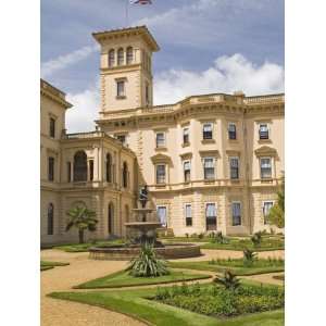  Home of Queen Victoria and Prince Albert, Osborne House 