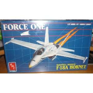  Force One McDonnal Douglas F18 A Hornet: Toys & Games