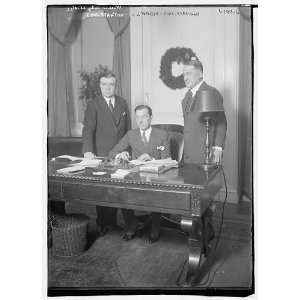  Edward Stanton,Mayor J.J. Walker,Charles Kerrigan