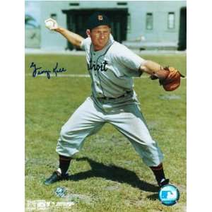 George Kell Detroit Tigers Autographed8x10 Photo Throwing
