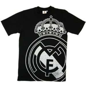 Real Madrid FC. Mens Black T Shirt   Large  Sports 