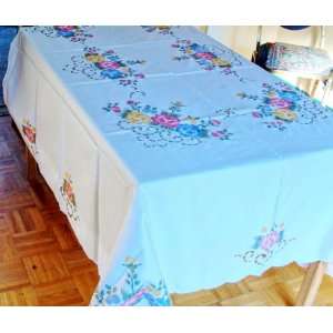   Painted Cutwork Embroideried Tablecloth Set 72x126